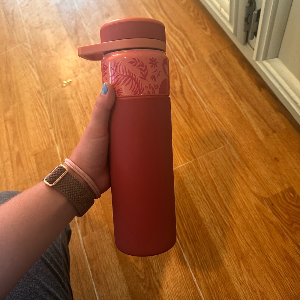 Stylish Pink Floral Water Bottle